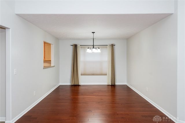 1295 Candlelite Lane, Fairborn, OH 45324