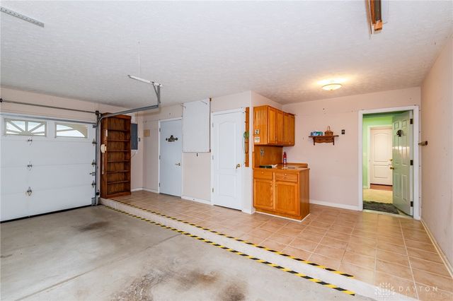 1295 Candlelite Lane, Fairborn, OH 45324