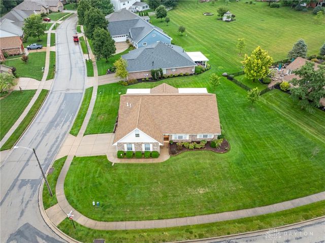1295 Candlelite Lane, Fairborn, OH 45324
