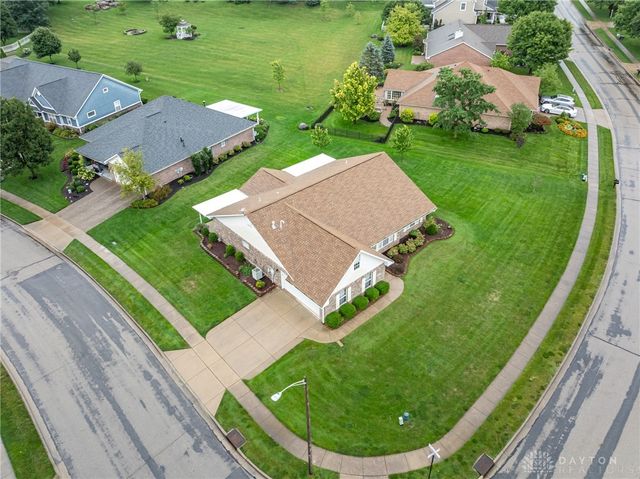 1295 Candlelite Lane, Fairborn, OH 45324