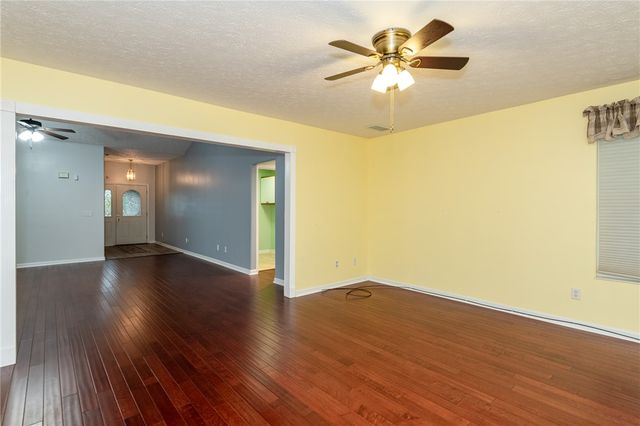 1295 Candlelite Lane, Fairborn, OH 45324