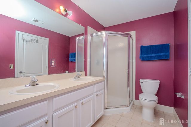 903 Swallow Court, North Brunswick, NJ 08902