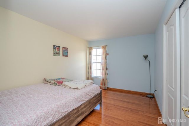 903 Swallow Court, North Brunswick, NJ 08902