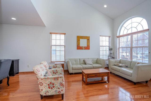 903 Swallow Court, North Brunswick, NJ 08902