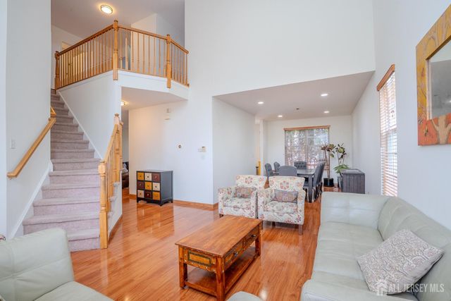 903 Swallow Court, North Brunswick, NJ 08902