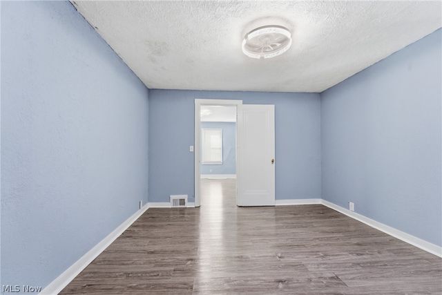 912 Essig Court NW, Canton, OH 44703