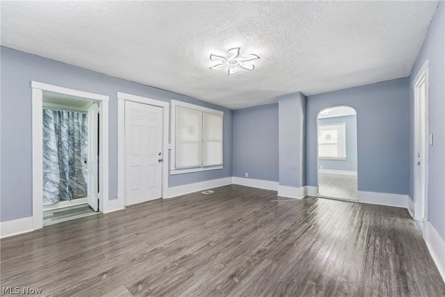 912 Essig Court NW, Canton, OH 44703