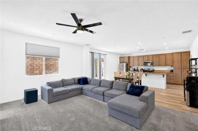 860 S Sumac, Rialto, CA 92376