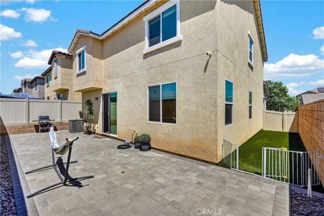860 S Sumac, Rialto, CA 92376