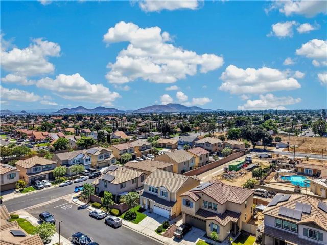 860 S Sumac, Rialto, CA 92376