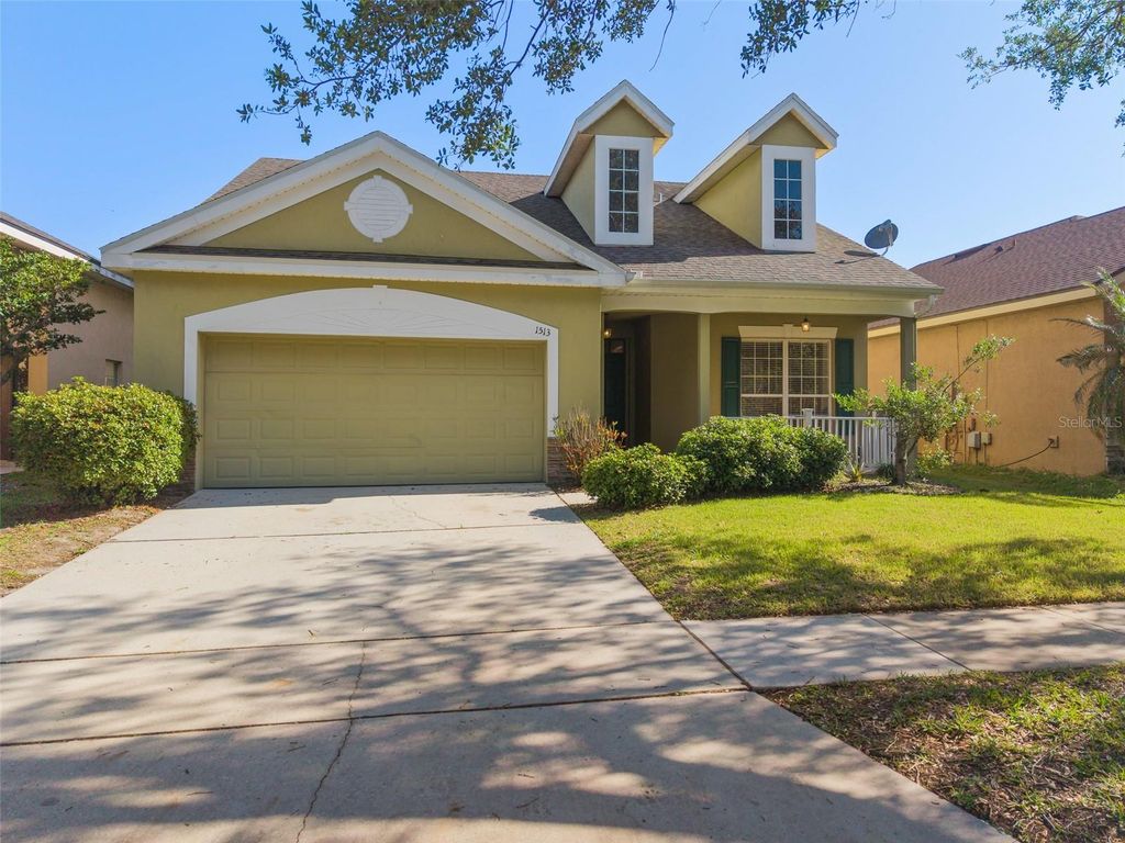 Image 2 of property listing at 1513 HARRIER DRIVE, Orlando, FL 32837