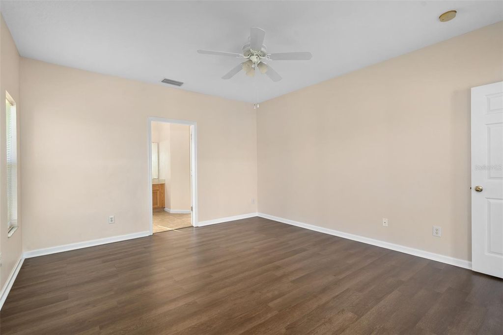 Image 24 of property listing at 1513 HARRIER DRIVE, Orlando, FL 32837
