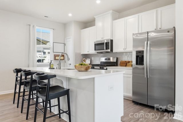 2606 Grantham Place Drive, Fort Mill, SC 29715