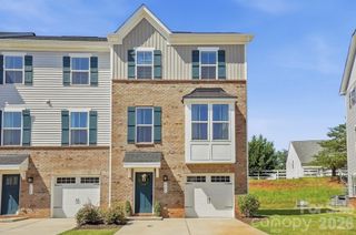2606 Grantham Place Drive, Fort Mill, SC 29715