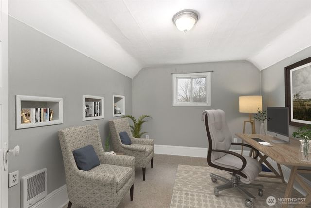 13301 56th Avenue S, Tukwila, WA 98178