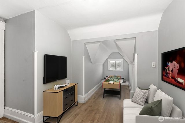 13301 56th Avenue S, Tukwila, WA 98178