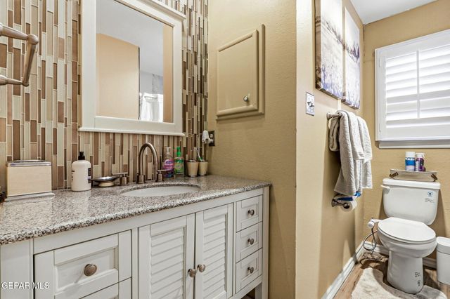 2813 Doug Ford Drive, El Paso, TX 79935