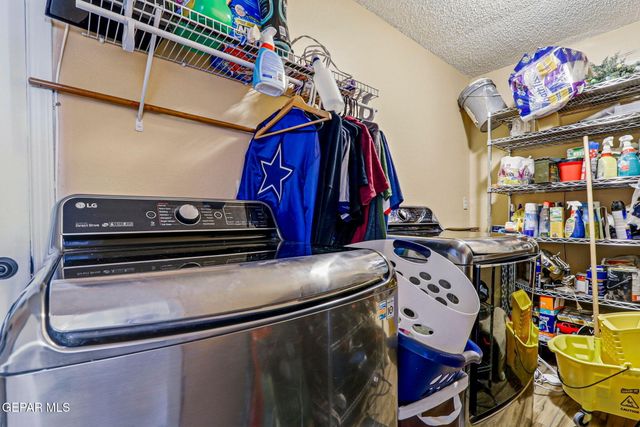 2813 Doug Ford Drive, El Paso, TX 79935