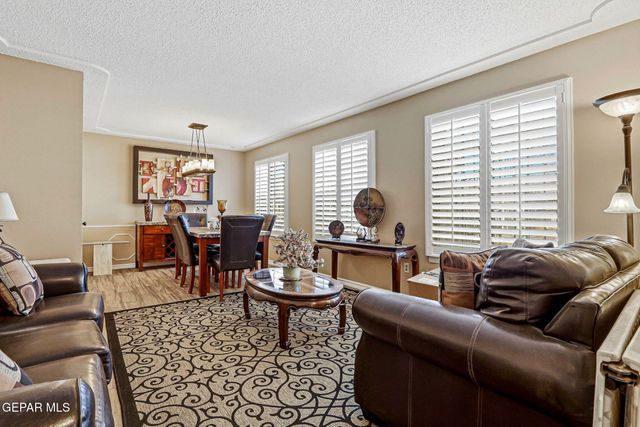 2813 Doug Ford Drive, El Paso, TX 79935