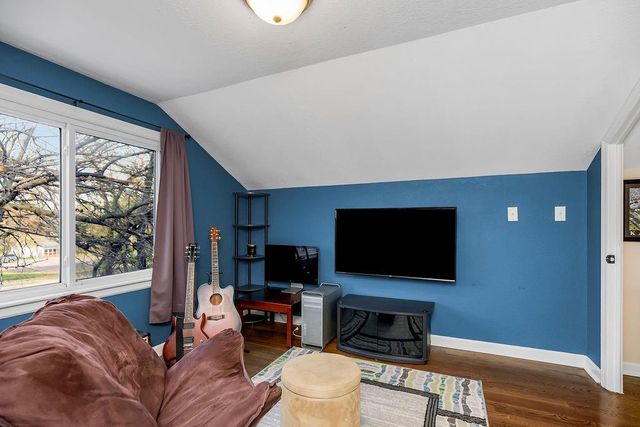 7522 HARDY Street, Overland Park, KS 66204