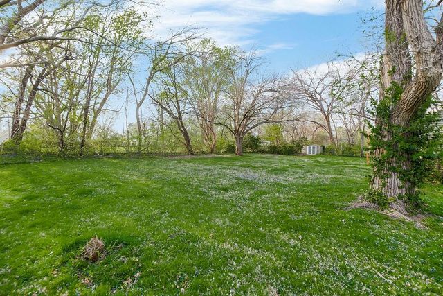 7522 HARDY Street, Overland Park, KS 66204