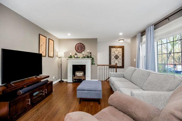 7522 HARDY Street, Overland Park, KS 66204