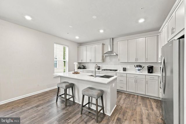 9910 OBIN LN, Waldorf, MD 20601