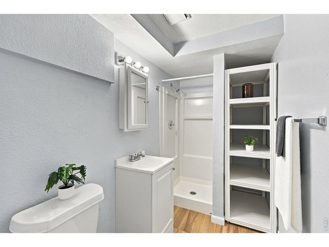 6441 S Eudora Way, Centennial, CO 80121