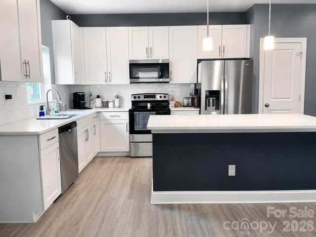 1418 Azalea Avenue, Kannapolis, NC 28081
