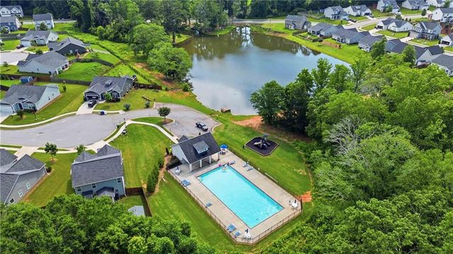 234 Stonecreek Bend, Monroe, GA 30655