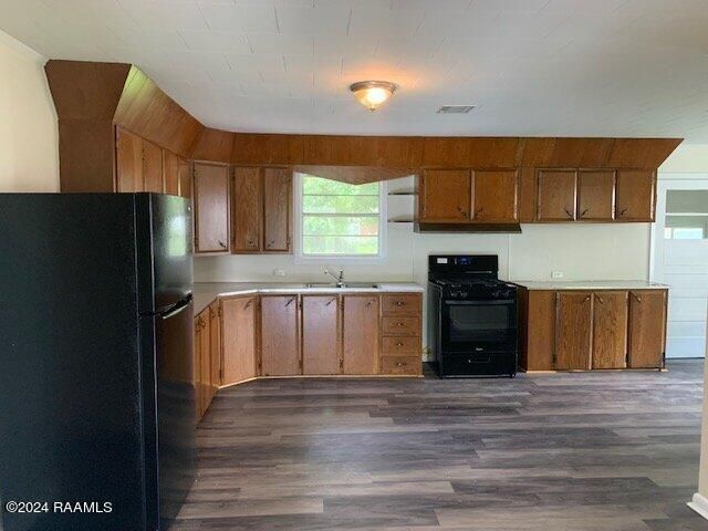 1001 Bank Avenue, New Iberia, LA 70560