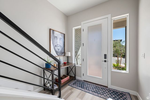 878 S WALKER WAY, St. George, UT 84770