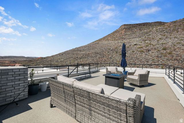 878 S WALKER WAY, St. George, UT 84770