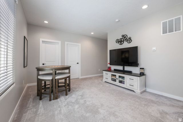 878 S WALKER WAY, St. George, UT 84770