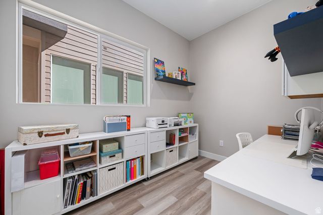 878 S WALKER WAY, St. George, UT 84770