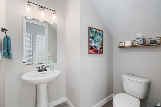 878 S WALKER WAY, St. George, UT 84770