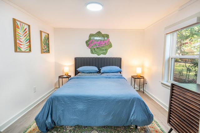 5470 Annette Street, Charleston, SC 29406