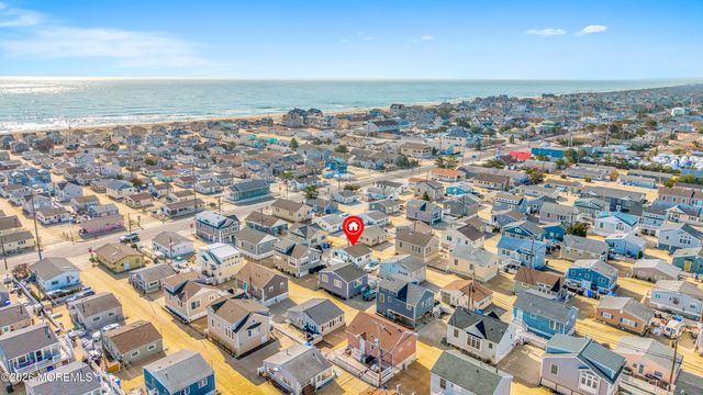 104 W Penguin Way, Lavallette, NJ 08735
