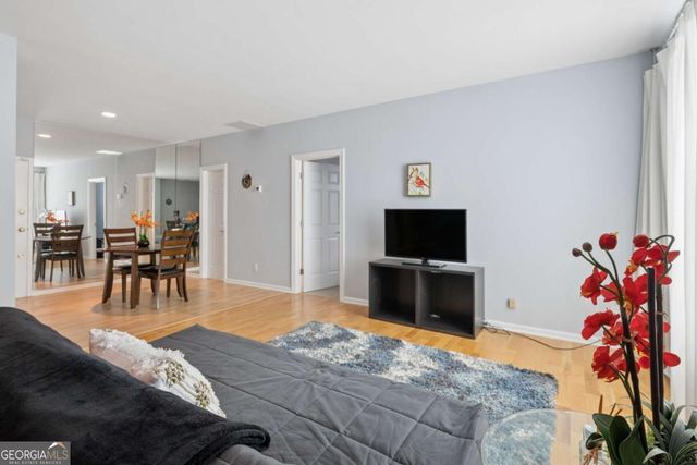 1421 Peachtree Street NE 304, Atlanta, GA 30309