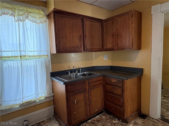 1109 W 38th Street, Ashtabula, OH 44004