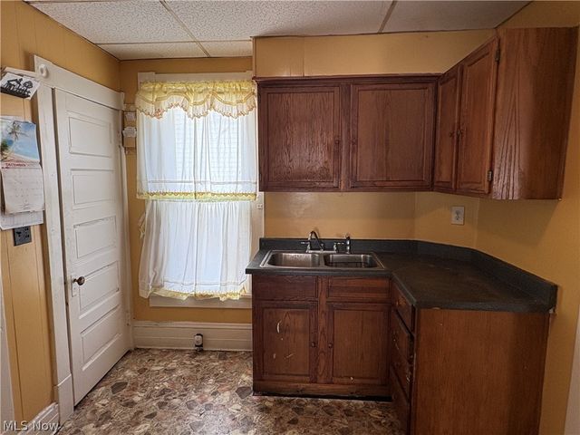 1109 W 38th Street, Ashtabula, OH 44004