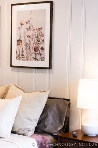 1727 S Knoxville Avenue, Tulsa, OK 74112