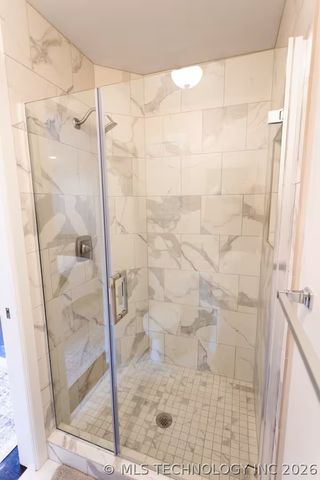 1727 S Knoxville Avenue, Tulsa, OK 74112