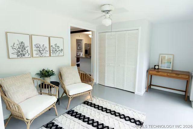 1727 S Knoxville Avenue, Tulsa, OK 74112