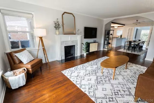 1727 S Knoxville Avenue, Tulsa, OK 74112