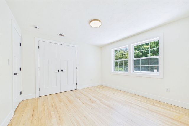 24 David Road, Westport, MA 02790