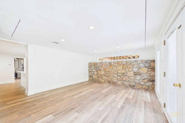 24 David Road, Westport, MA 02790
