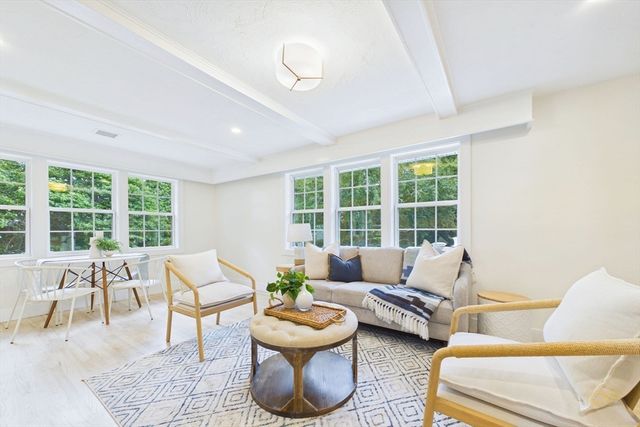 24 David Road, Westport, MA 02790