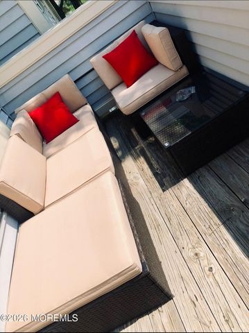 398 Brookview Court, Howell, NJ 07731