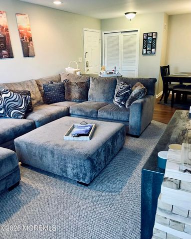 398 Brookview Court, Howell, NJ 07731